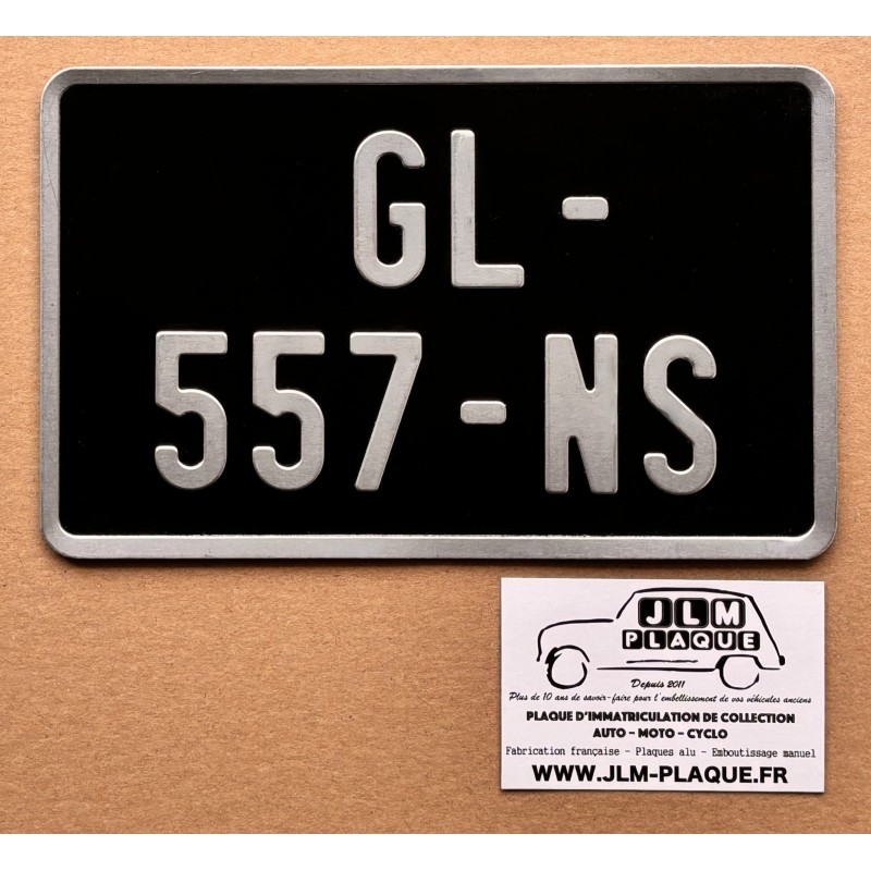 Plaque noire moto 210 x 130 mm homologuée